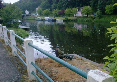 fishing holidays in brittany france self catering holiday gites overlooking the river Blavet for rent in bretagne morbihan