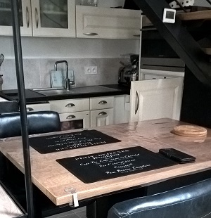 Brittany France holiday accommodation-bretagne-cosy self catering apartment for relaxing holiday